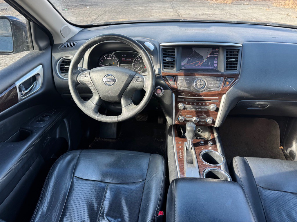 2013 Nissan Pathfinder Image 13