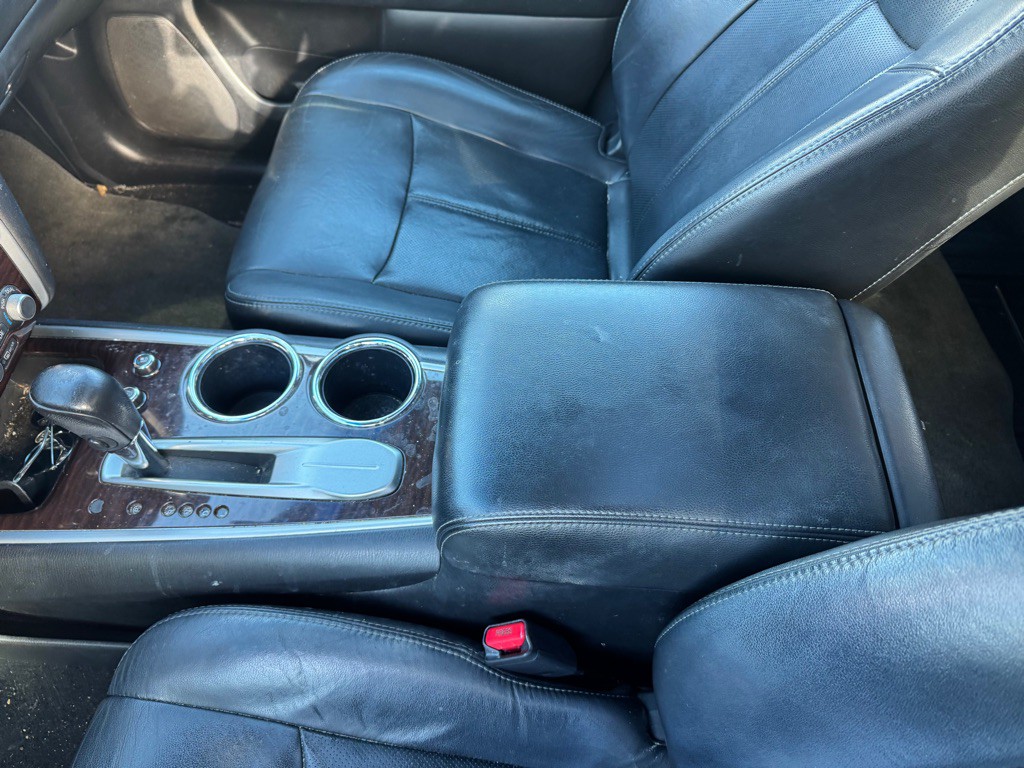 2013 Nissan Pathfinder Image 25