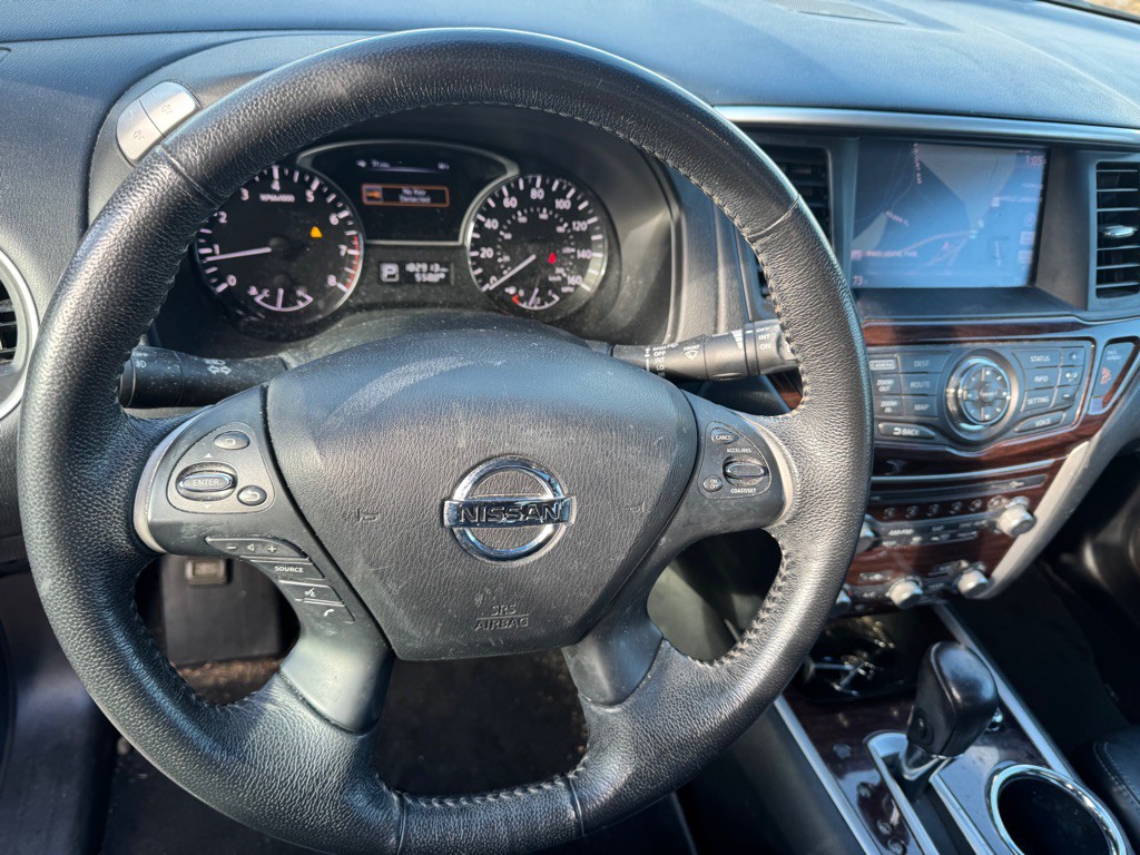 2013 Nissan Pathfinder Image 28