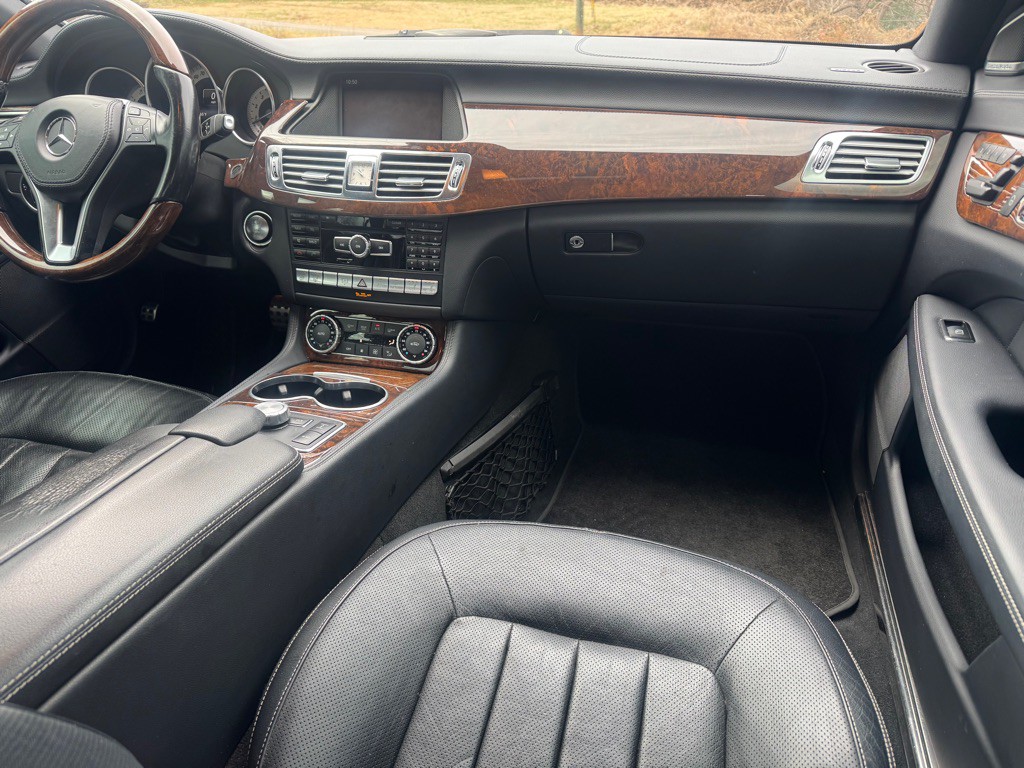 2014 Mercedes-Benz CLS-Class Image 16