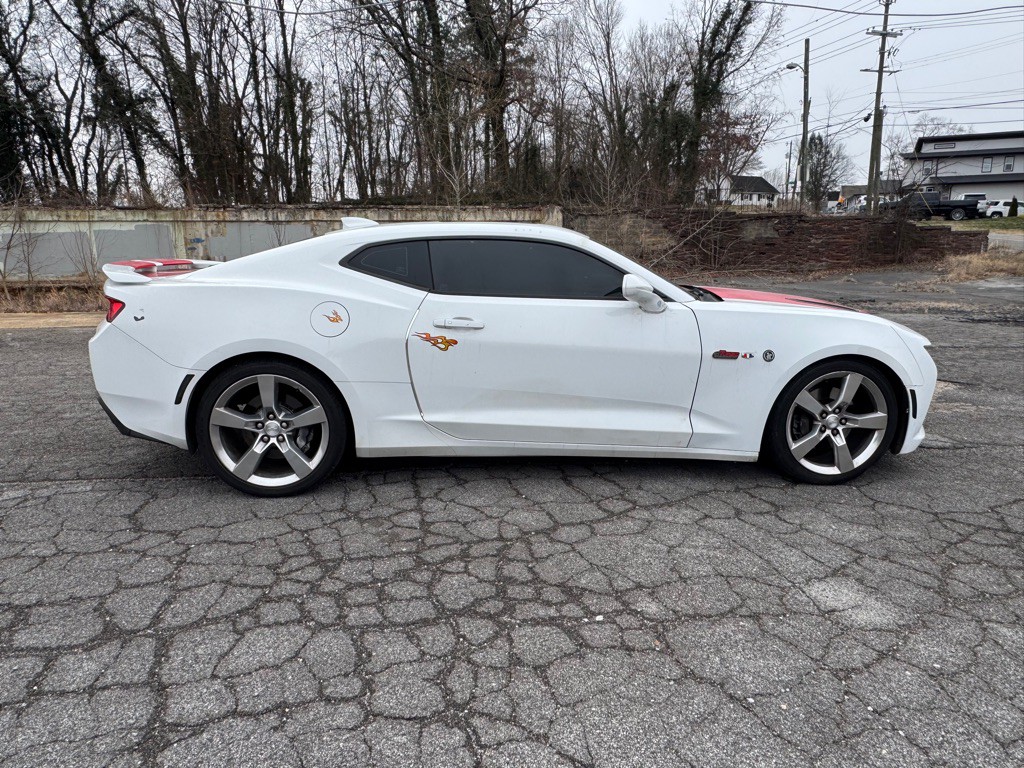 2016 Chevrolet Camaro Image 4