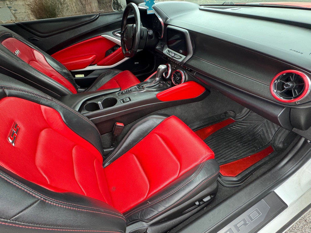 2016 Chevrolet Camaro Image 14