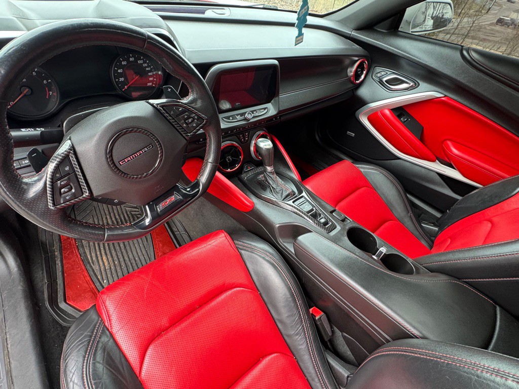 2016 Chevrolet Camaro Image 22