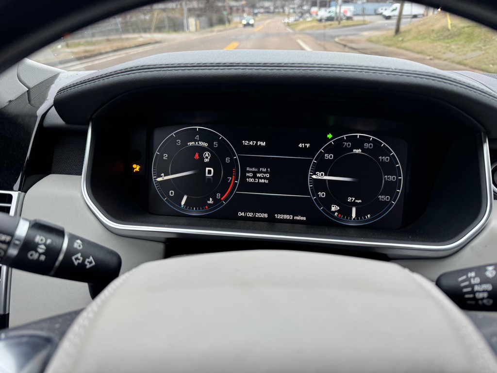 2014 Land Rover Range Rover Image 25