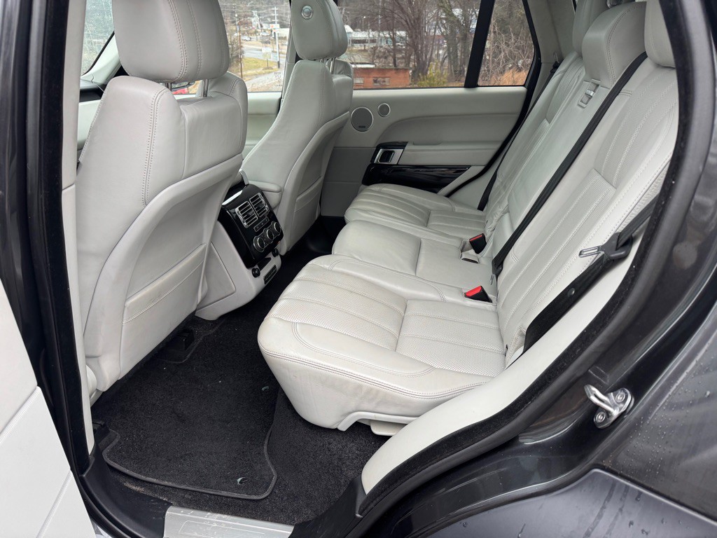 2014 Land Rover Range Rover Image 54