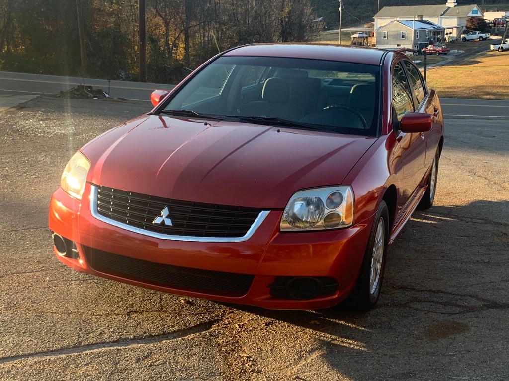 2010 Mitsubishi Galant Image 11