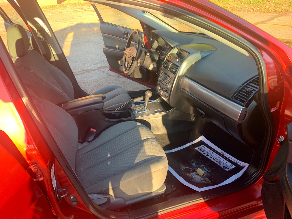 2010 Mitsubishi Galant Image 28