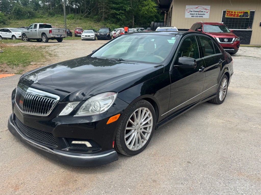 2011 Mercedes-Benz E-Class Image 10