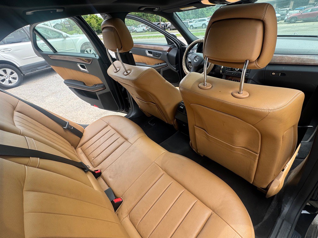 2011 Mercedes-Benz E-Class Image 15
