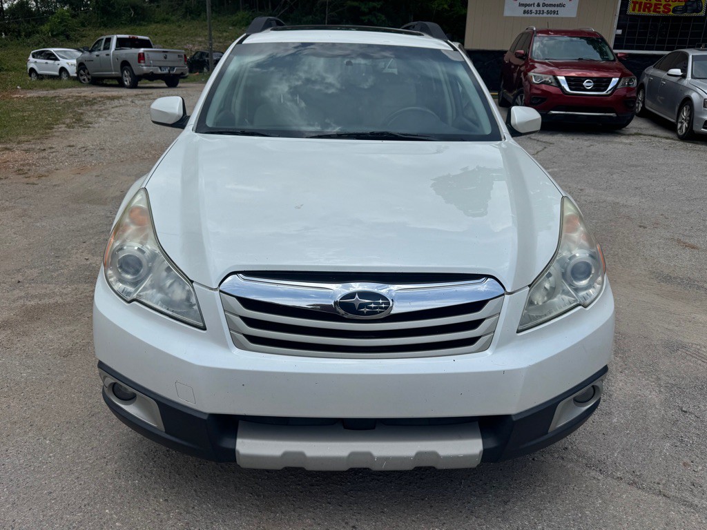 2012 Subaru Outback Image 12