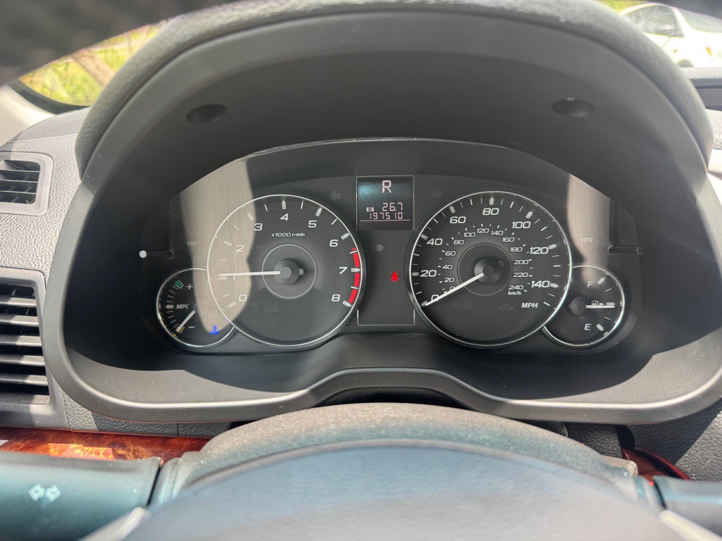 2012 Subaru Outback Image 23