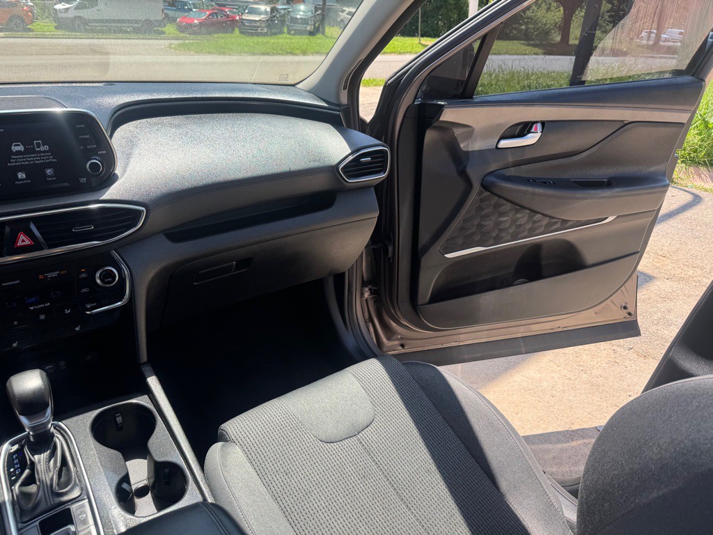 2019 Hyundai Santa Fe Image 14