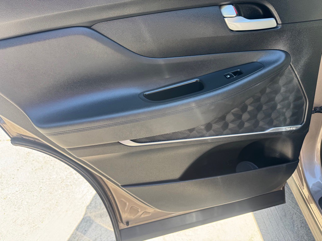 2019 Hyundai Santa Fe Image 17