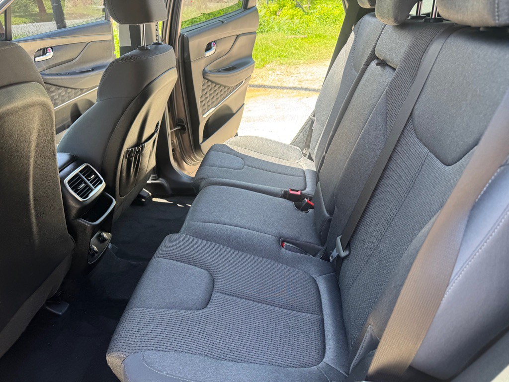 2019 Hyundai Santa Fe Image 19