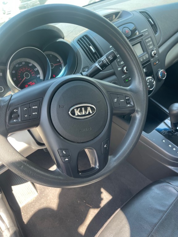 2010 Kia Forte Image 5