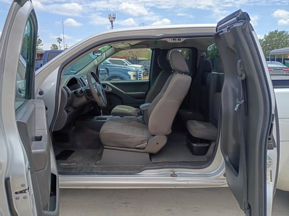 2018 Nissan Frontier Image 6