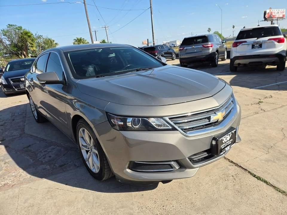 2017 Chevrolet Impala Image 2