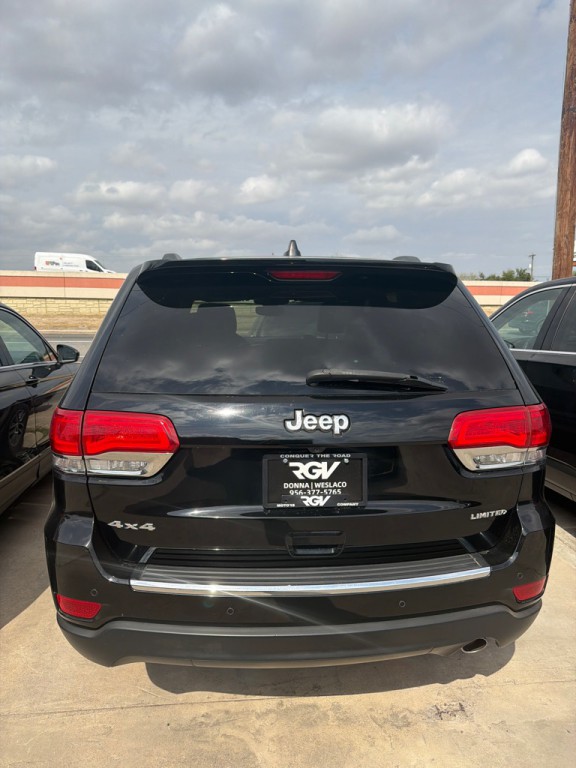 2017 Jeep Grand Cherokee Image 2