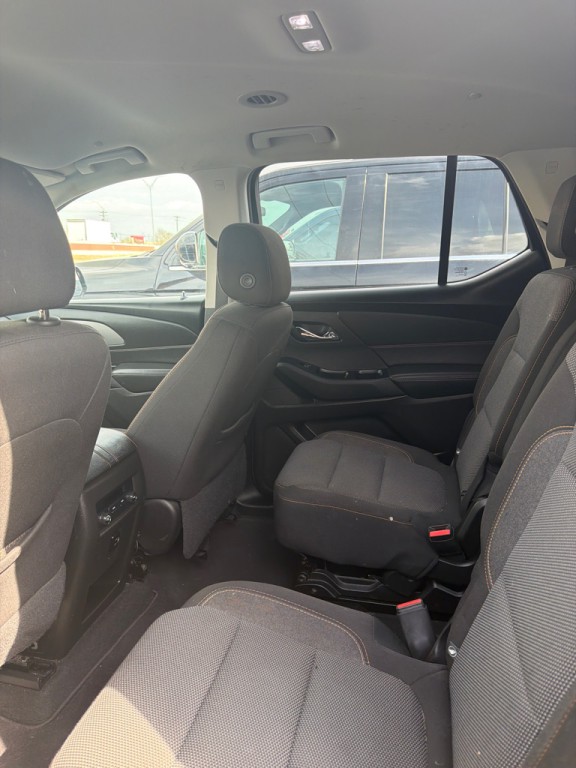 2018 Chevrolet Traverse Image 4