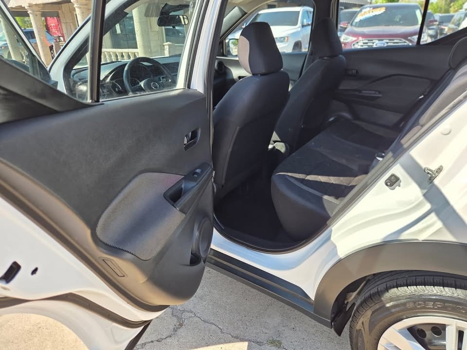 2020 Nissan Kicks Image 5