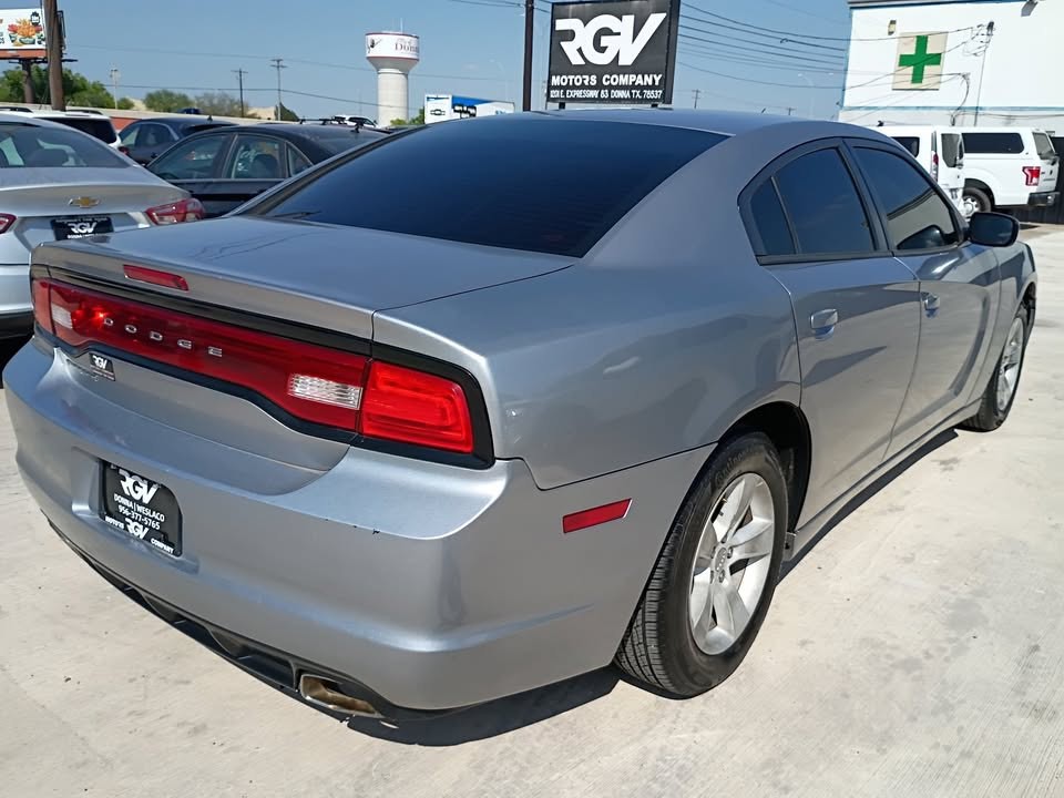 2014 Dodge Charger Image 2