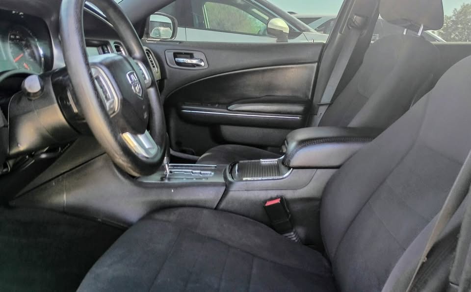 2014 Dodge Charger Image 6