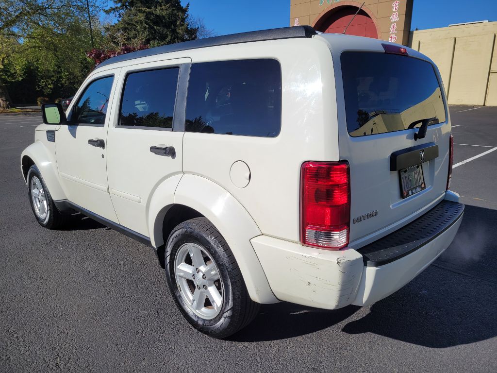 2008 Dodge Nitro Image 3