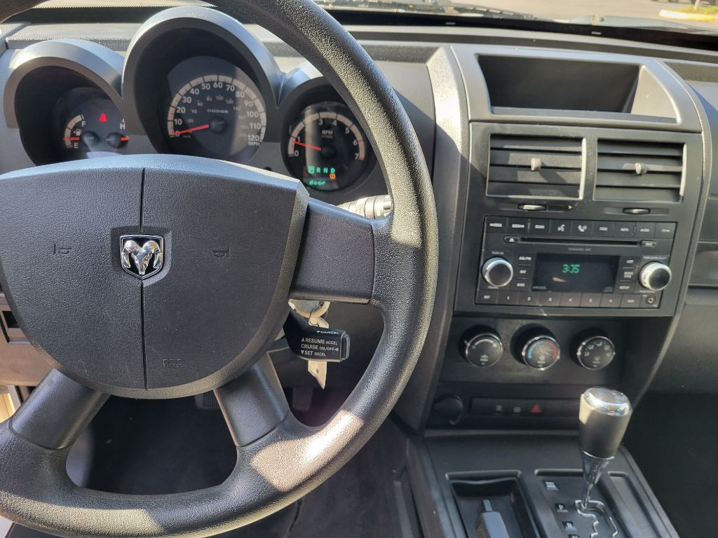 2008 Dodge Nitro Image 11