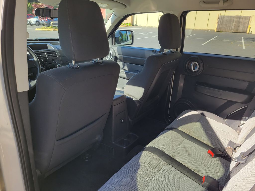 2008 Dodge Nitro Image 13