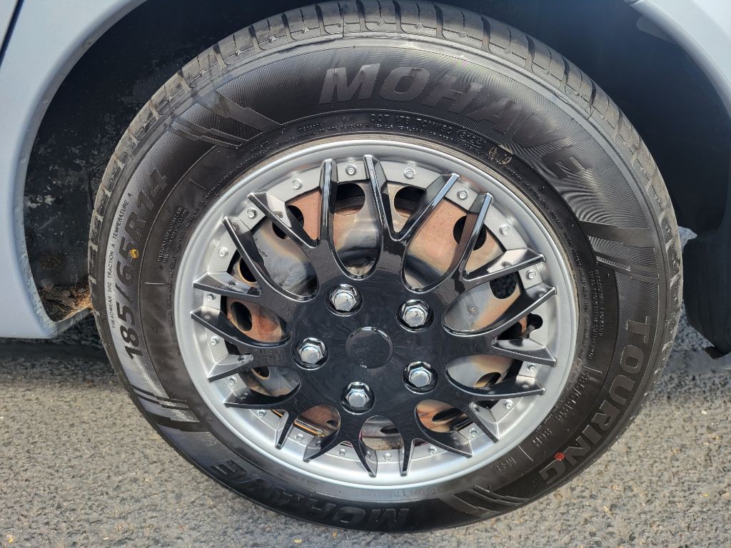2005 Mitsubishi Lancer Image 16
