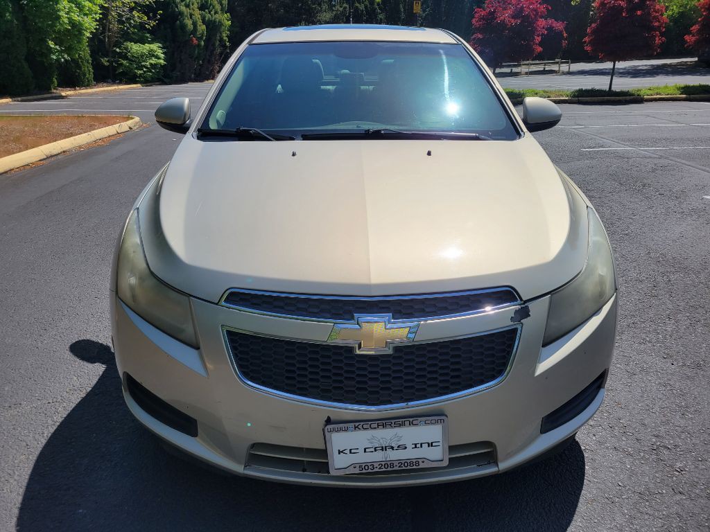 2011 Chevrolet Cruze Image 8