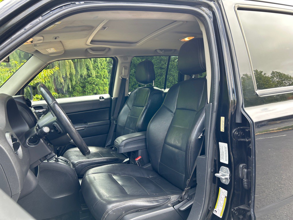 2014 Jeep Patriot Image 12
