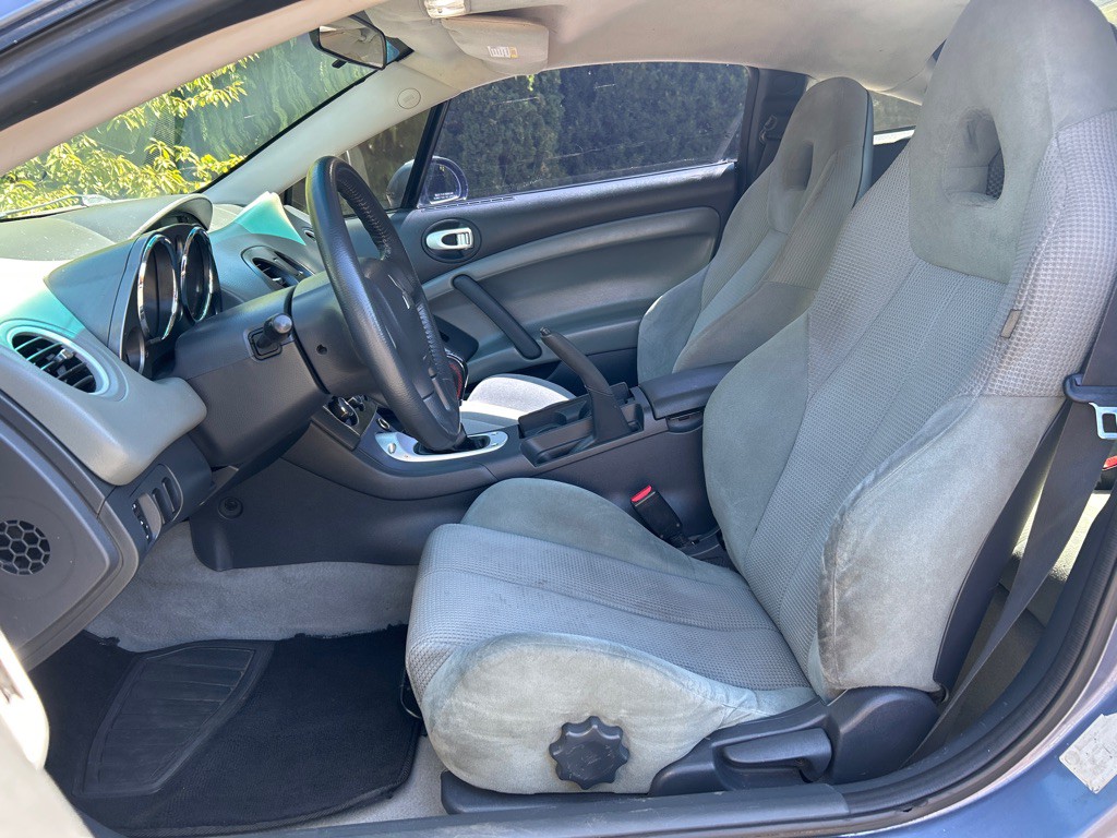 2007 Mitsubishi Eclipse Image 9