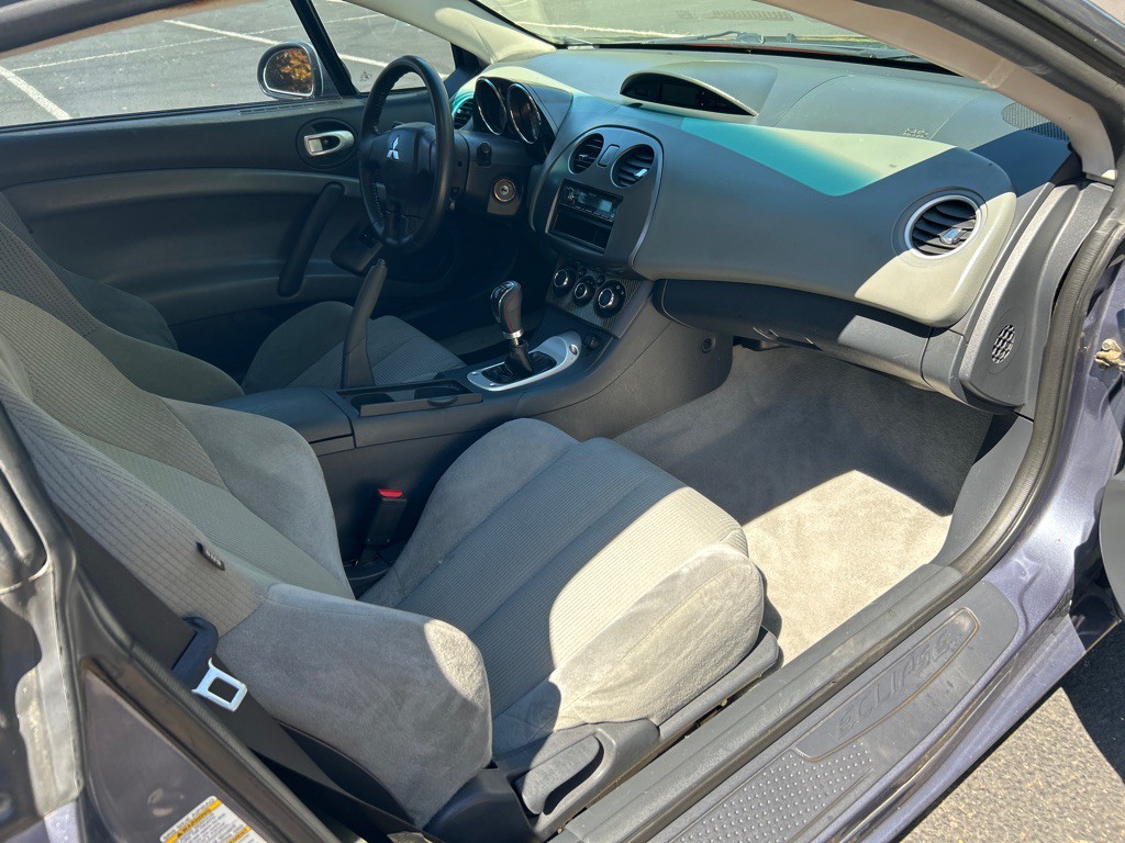 2007 Mitsubishi Eclipse Image 16