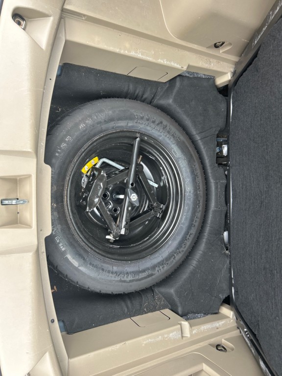 2015 Jeep Compass Image 18
