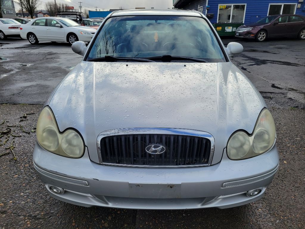 2004 Hyundai Sonata Image 8
