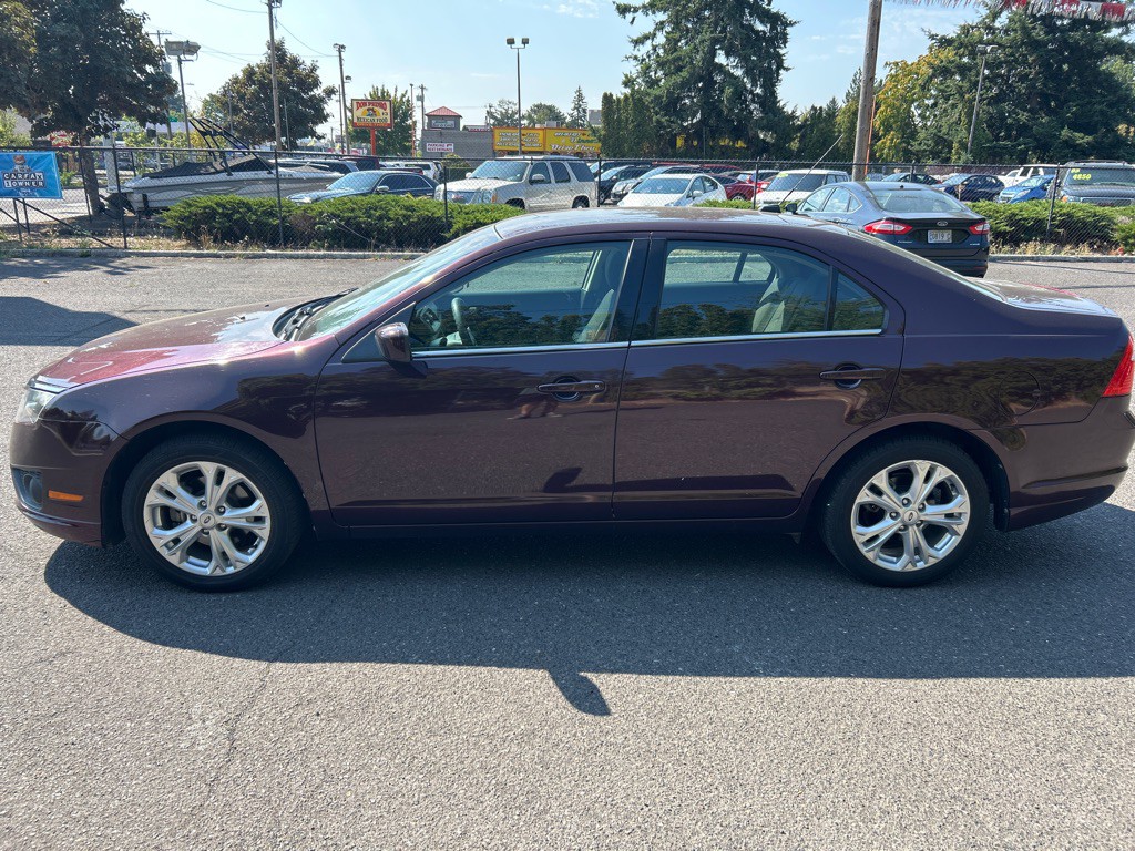 2012 Ford Fusion Image 2