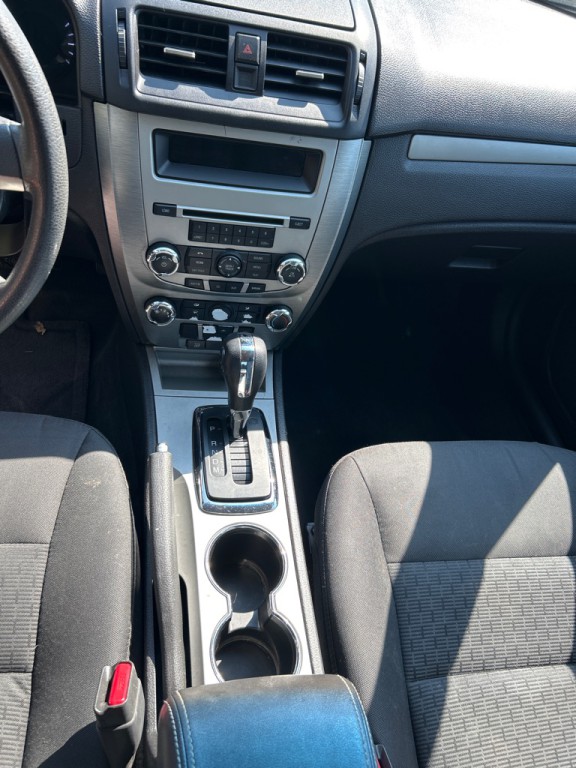 2012 Ford Fusion Image 12