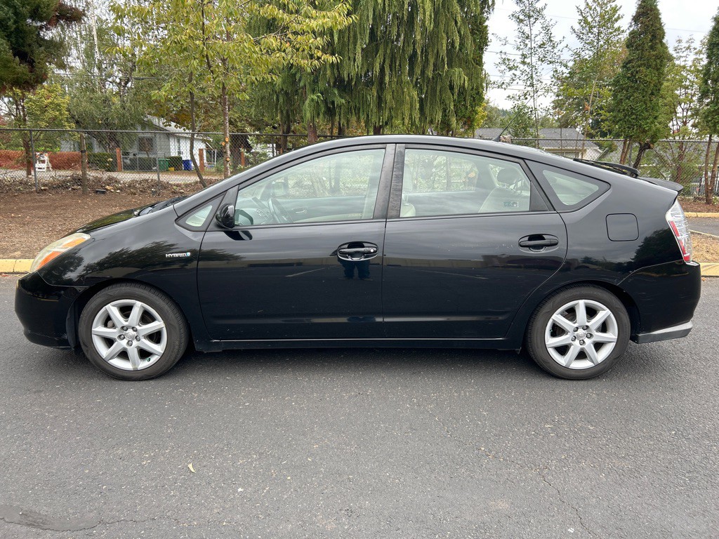 2008 Toyota Prius Image 2