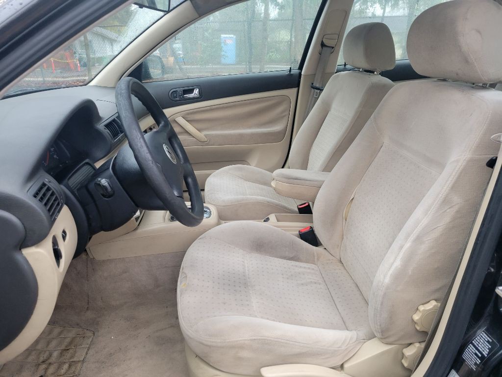 1998 Volkswagen Passat Image 12