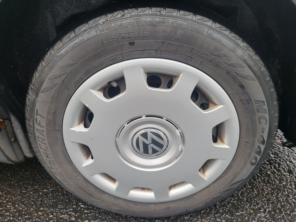 1998 Volkswagen Passat Image 16