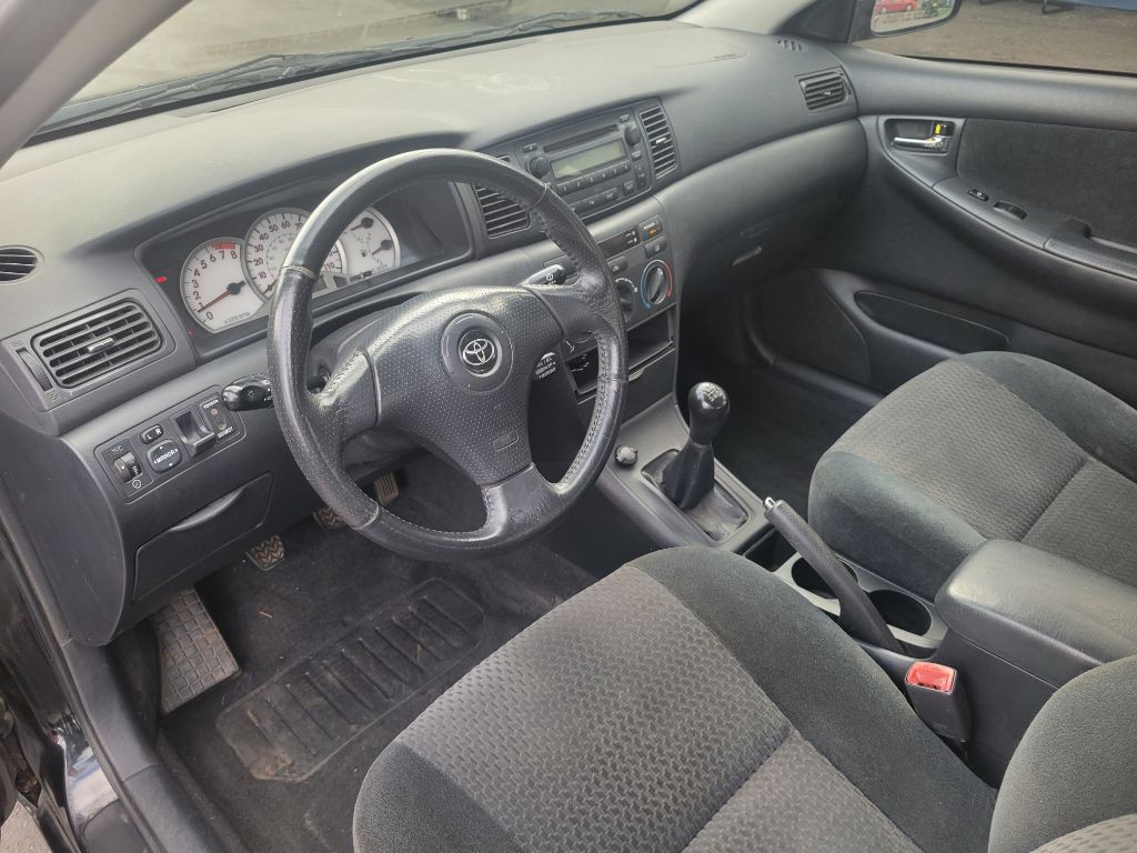 2005 Toyota Corolla Image 9