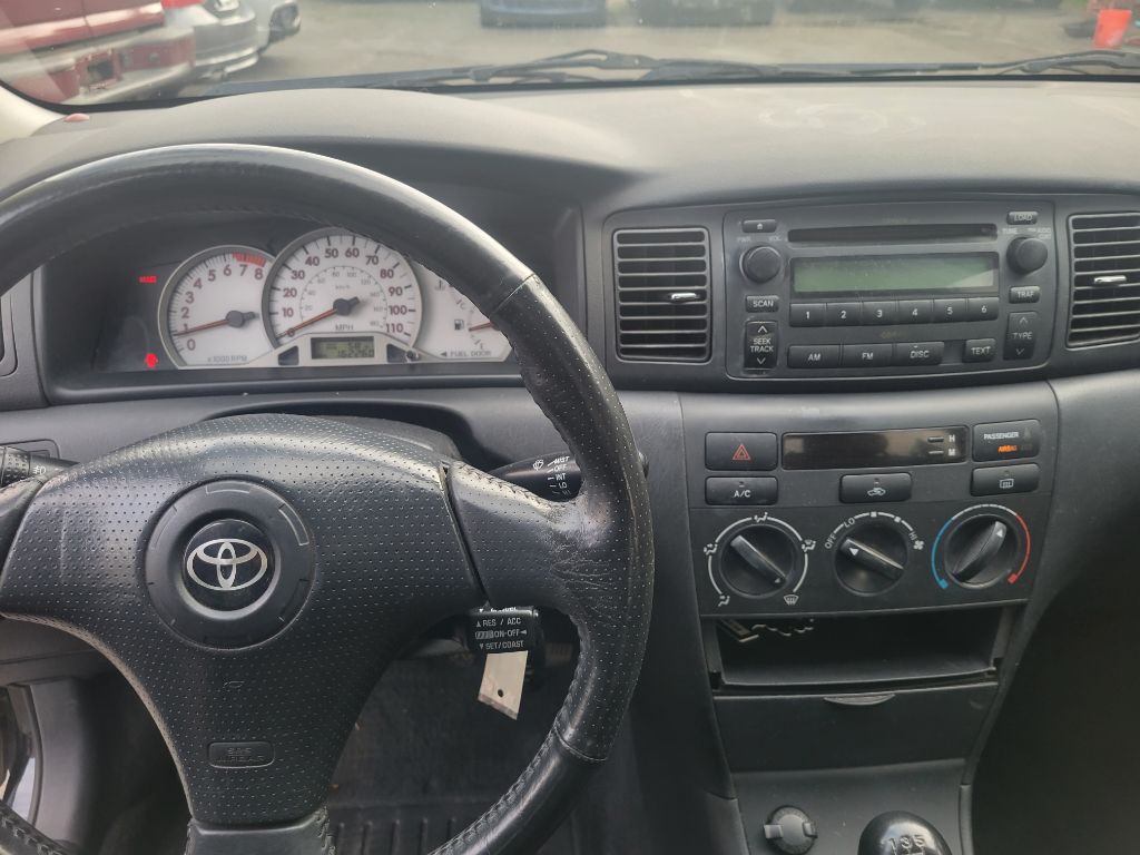 2005 Toyota Corolla Image 10