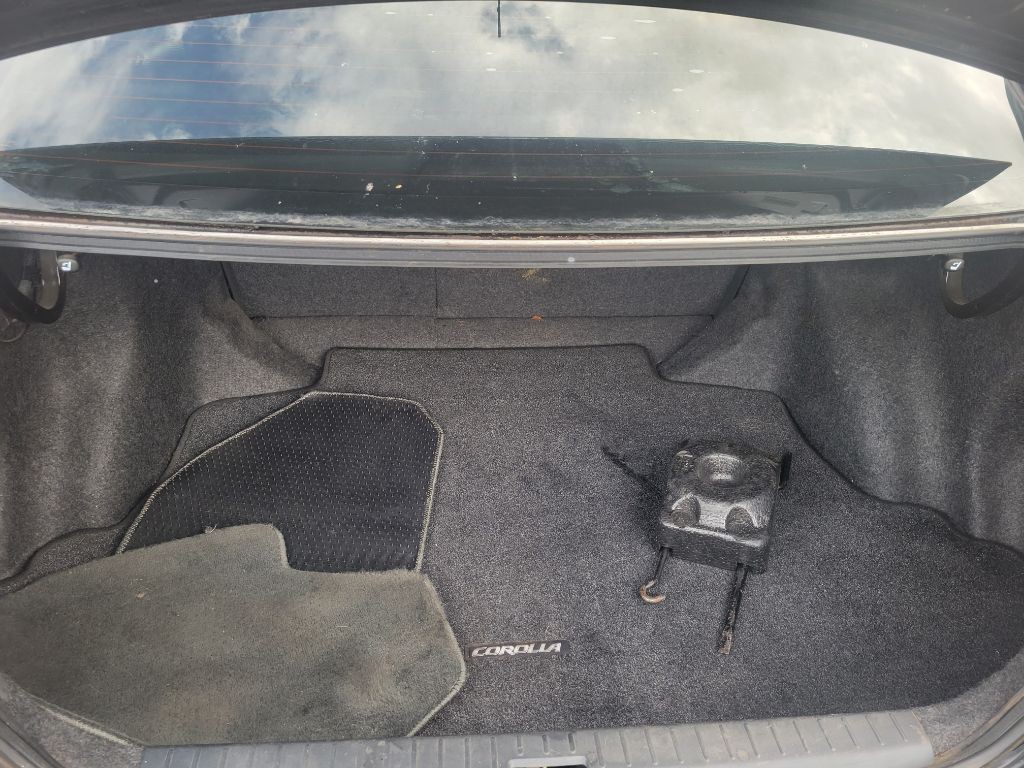 2005 Toyota Corolla Image 14