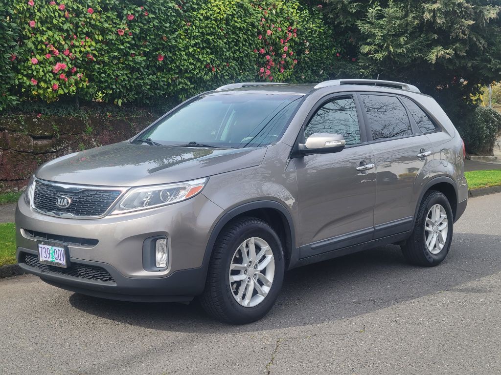 2015 Kia Sorento Image 1