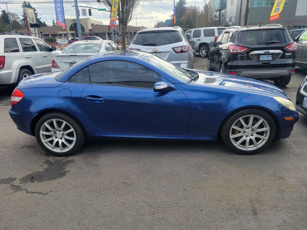 2005 Mercedes-Benz SLK-Class Image 1