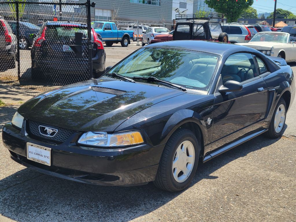 1999 Ford Mustang Image 1