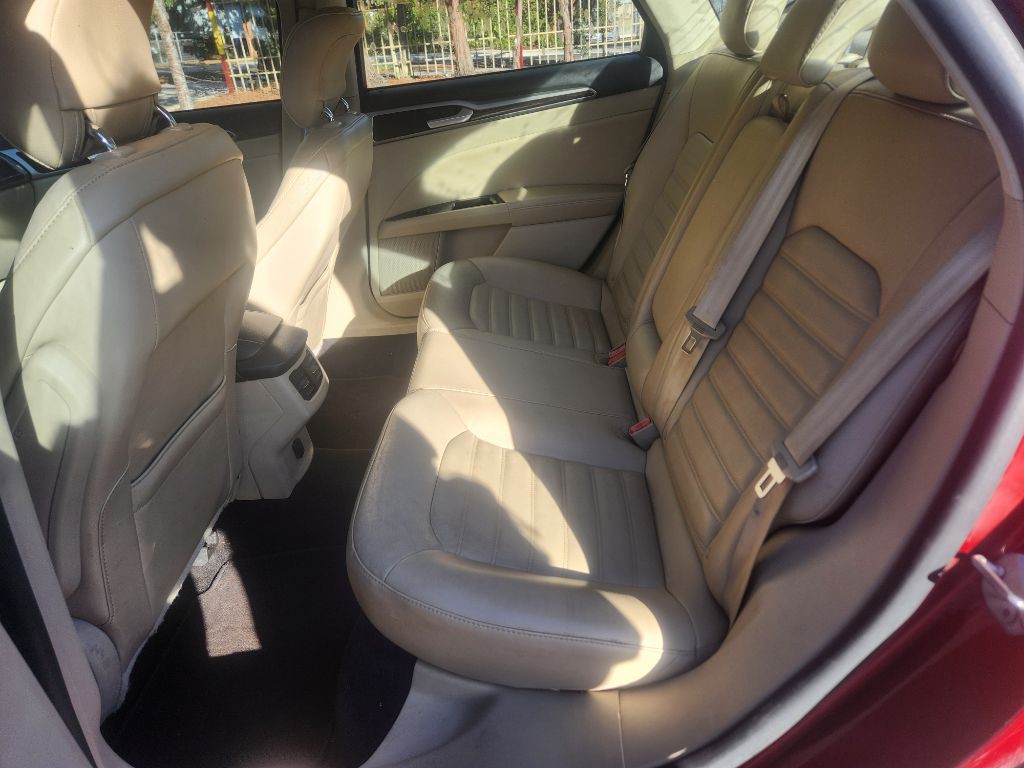 2014 Ford Fusion Image 14