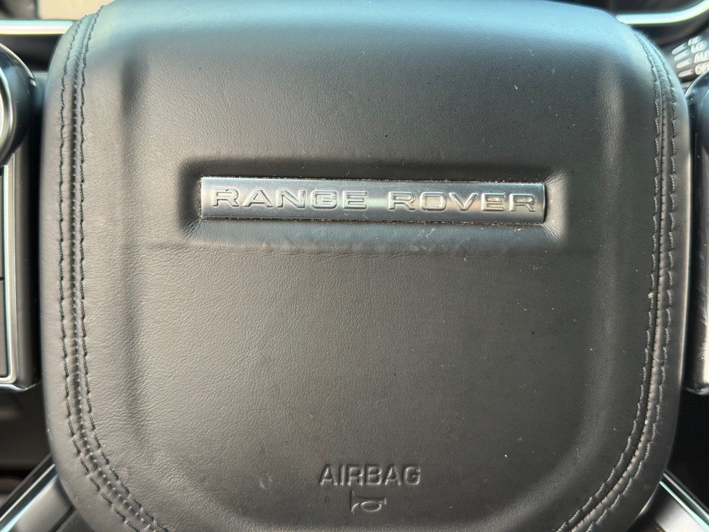 2016 Land Rover Range Rover Image 13