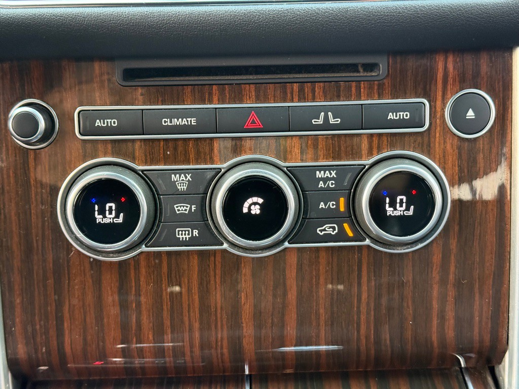 2016 Land Rover Range Rover Image 20